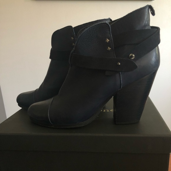 Rag & Bone Harrow Bootie in Navy - size 40 (9-9.5) - Picture 3 of 7